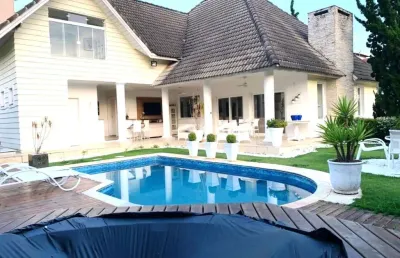Casa a venda no condomínio real park em mogi das cruzes. casa de alto padrão em mogi das cruzes.