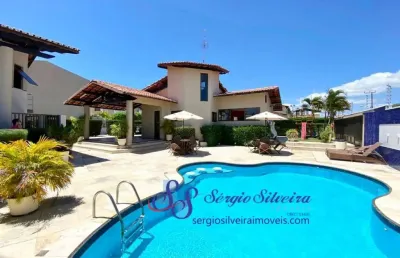 Excelente casa em localização privilegiada com 4 suítes.