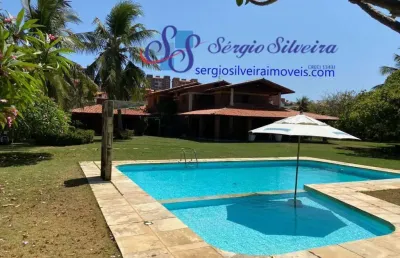 Ampla casa com 8 quartos e lazer completo no porto das dunas.