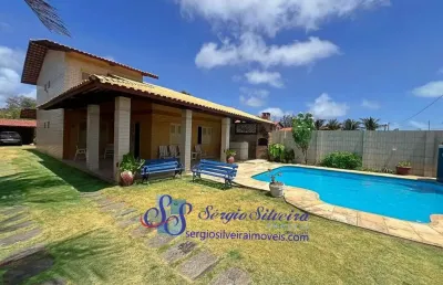 Casa ampla próximo da praia com 4 suítes em porto das dunas.