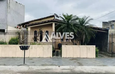 Casa com 4 quartos à venda na Rua Andaraí, Jardim Cruzeiro, Feira de Santana