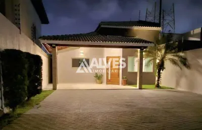 Casa com 3 quartos à venda na Rua Godofredo Rebello de Figueiredo Filho, Sim, Feira de Santana