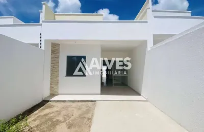 Casa com 2 quartos à venda na Rua Cococi, Conceição, Feira de Santana