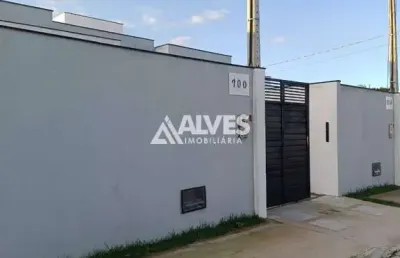 Casa com 2 quartos com espaço gourmet com escritura grátis