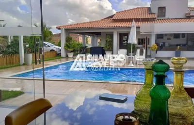 Chácara de alto padrão com piscina e área de lazer completa