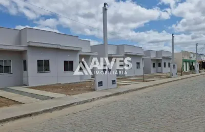Casa com 2 quartos pronta para morar (escritura grátis)