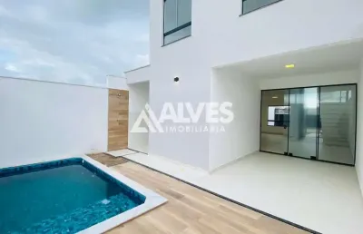 Casa com 3 quartos sendo 1 suíte piscina e espaço gourmet