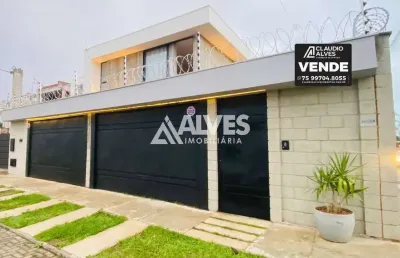Casa de alto padrão com 3 suítes piscina e área gourmet completa