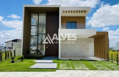 Casa de alto padrão com 4 suítes piscina e área gourmet completa