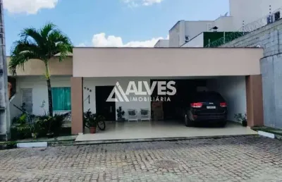 Casa mobiliada com 2 quartos sendo 1 suíte com closet em condomínio alegria