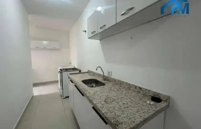 Locação imperdível: apartamento semi mobiliado com 2 vagas – r$1.900