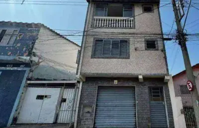 Sobrado com 3 dormitórios à venda, 229 m² por r$ 480.000 - centro - pouso alegre/mg