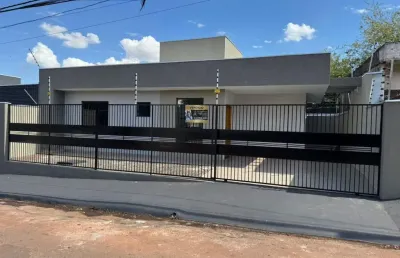 Jardim verão, casa c/ 3 quartos (1 suíte), terreno de esquina, sarandi