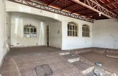 Casa com 3 quartos à venda na qr 502, 1, samambaia sul (samambaia), brasília por r$ 220.000