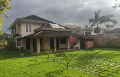 Casa para venda em joinville, américa, 3 dormitórios, 1 suíte, 4 banheiros, 5 vagas