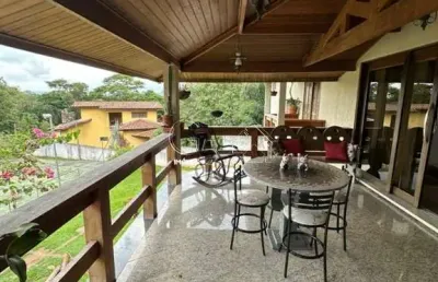 Casa de luxo em condomínio à venda em caieiras-sp - 3 quartos, 3 suítes, 2 salas, 5 banheiros, 6 vagas - alpes de caieiras - 350m²