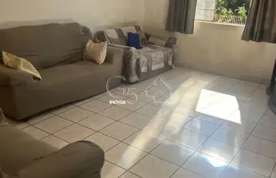 Oportunidade/ vende-se casa com edícula , otima localização r$ 585.000,00