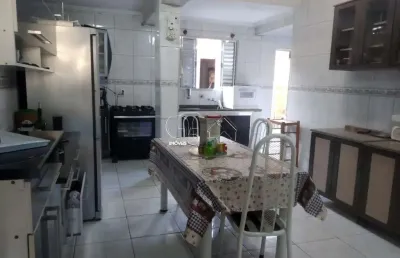 Casa a venda- bairro eloy chaves- jundiaí- sp- 3 quartos , sendo 1 suíte, quintal, 2 vagas cobertas