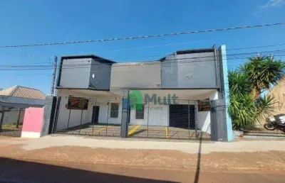 Casa comercial em excelente localização na av independência com  alça de acesso a francisco junqueira, terreno 468m² e 421m² de área útil.