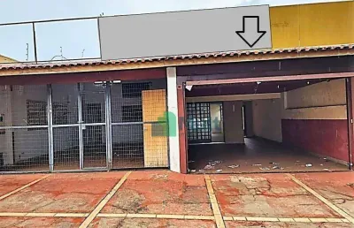 Imóvel comercial em ótima localização na av. paris, 250m² de terreno e 229,32 de área útil.