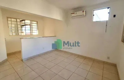 Imóvel comercial em excelente localização no bairro jd. sumaré ou boulevard com 48m² de área útil.