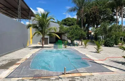 Casa/ área de lazer, 2milm² de terreno e 500m² de área construída.