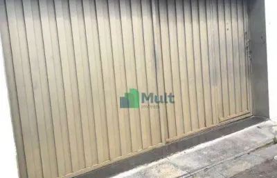 Casa térrea localizada no bairro campos elísios com 104m² de construção.