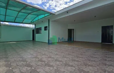 Casa térrea em excelente localização no bairro candido portinari com terreno de 324m² e 231,95m² de construção.
