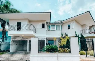 Viva o luxo e a exclusividade em jaraguá do sul: sua nova casa de alto padrão espera por você!