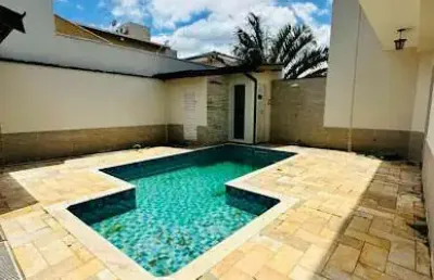 Sobrado em condomínio indaiatuba 3 suítes e piscina