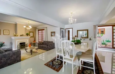 Residência de alto padrão com vista privilegiada para o guaíba - exclusividade e sofisticação em porto alegre