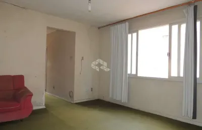 Apartamento com 104,33 m², no centro, para reformar com 3 dorm e 1 vaga de garagem