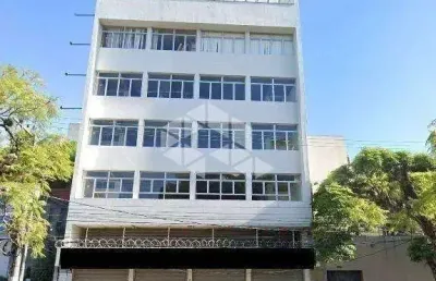 Prédio comercial  de 5 andares na avenida protásio alves