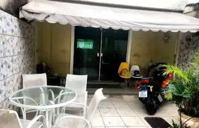 Casa com 3 dormitórios à venda, 130 m² por r$ 480.000,00 - freguesia (jacarepaguá) - rio de janeiro/rj