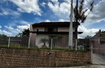 Casa com 3 quartos à venda no Floresta, Joinville 