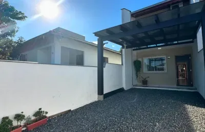 Casa com 2 quartos à venda no Nova Brasília, Joinville 