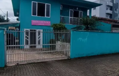 Casa com 4 quartos à venda no Guanabara, Joinville 