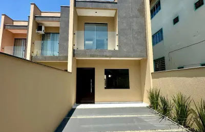 Casa com 3 quartos à venda no Adhemar Garcia, Joinville 