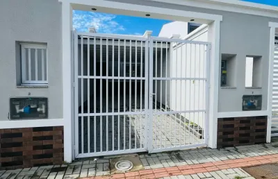 Lindo e moderno geminado bem localizado no bairro joão costa