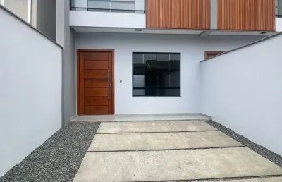 Casa com 3 quartos à venda no Guanabara, Joinville 