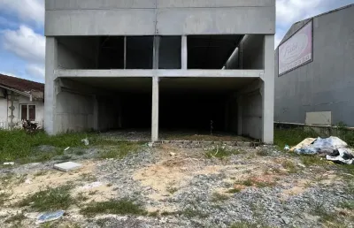 Barracão / Galpão / Depósito com 2 salas à venda no Floresta, Joinville 