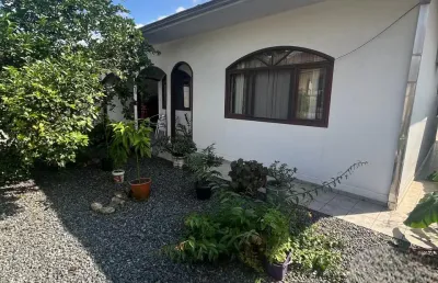 Casa com 4 quartos à venda no Floresta, Joinville 