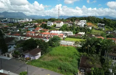 Terreno à venda no Bom Retiro, Joinville 