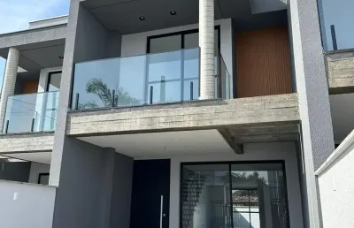 Casa com 3 quartos à venda no Santo Antônio, Joinville 