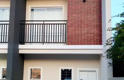 Lindo geminado mobiliado e bem localizado no bairro itaum!