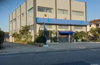 Prédio comercial para venda em joinville, itaum, 4 banheiros