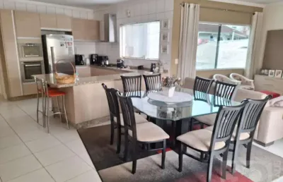 Casa para venda em joinville, boa vista, 11 dormitórios, 2 suítes, 8 banheiros, 4 vagas
