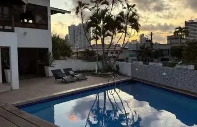 Itaigara vendo i casa 5 suítes i 560 m² i piscina privativa i 6 vagas