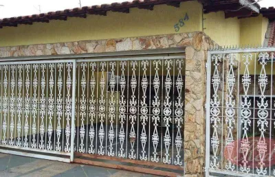 Casa com 3 quartos à venda na Avenida Presidente Kennedy, 584, Sesc, Suzano