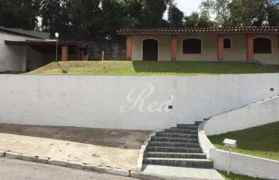 Casa com 3 dormitórios à venda, 373 m² por r$ 1.700.000,00 - caputera - arujá/sp